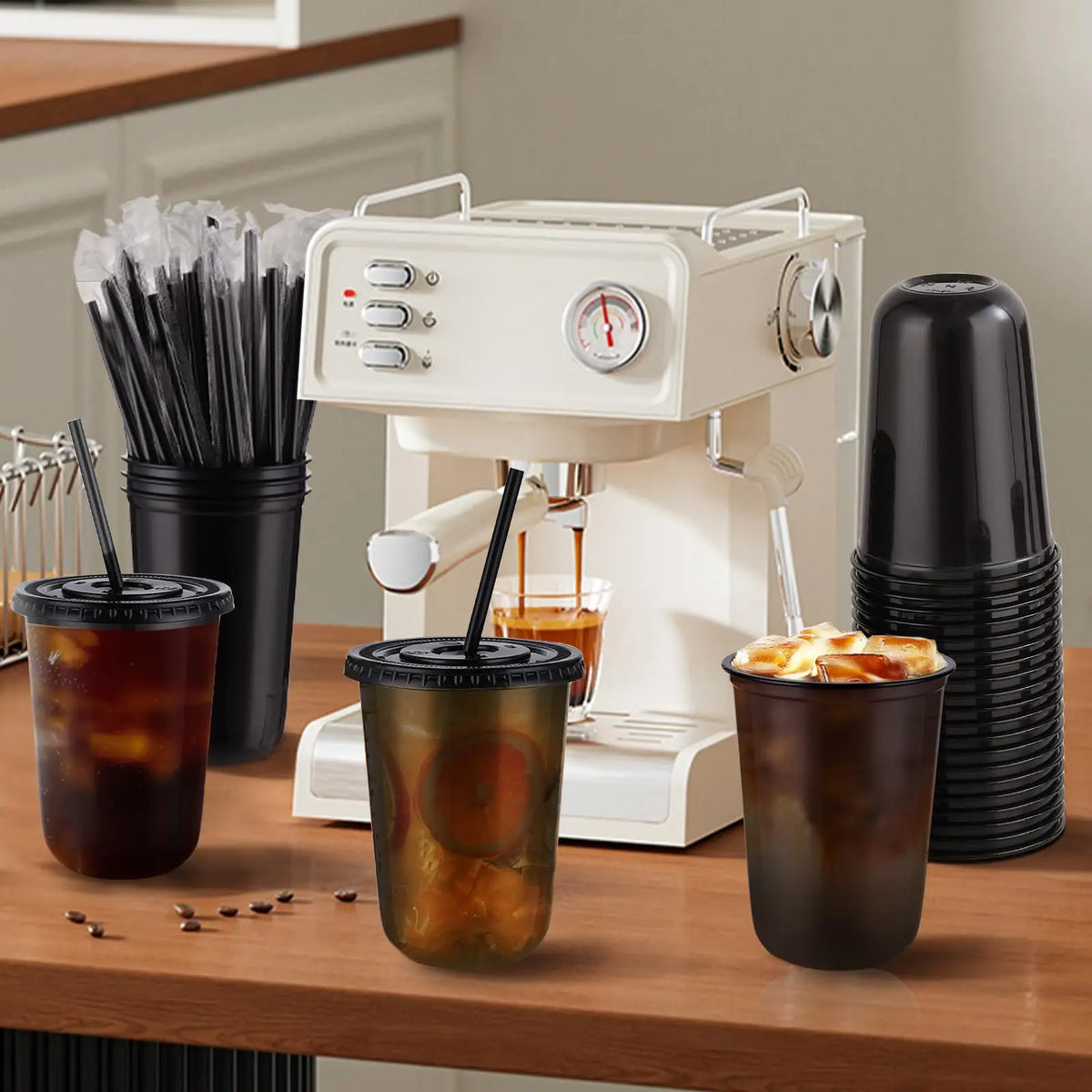 Disposable Plastic Cups With Lids And Straws For Cold Beverages