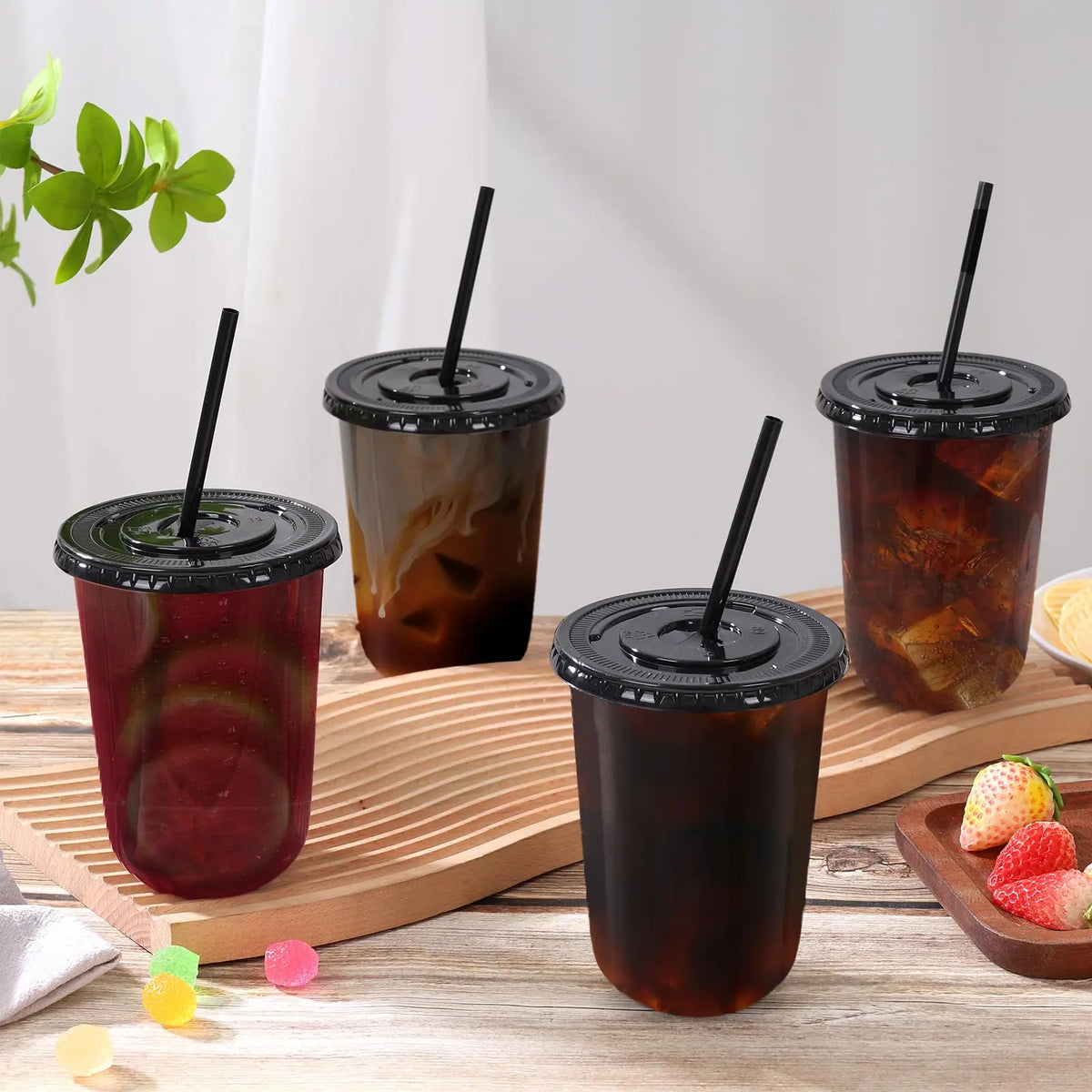 Disposable Plastic Cups With Lids And Straws For Cold Beverages