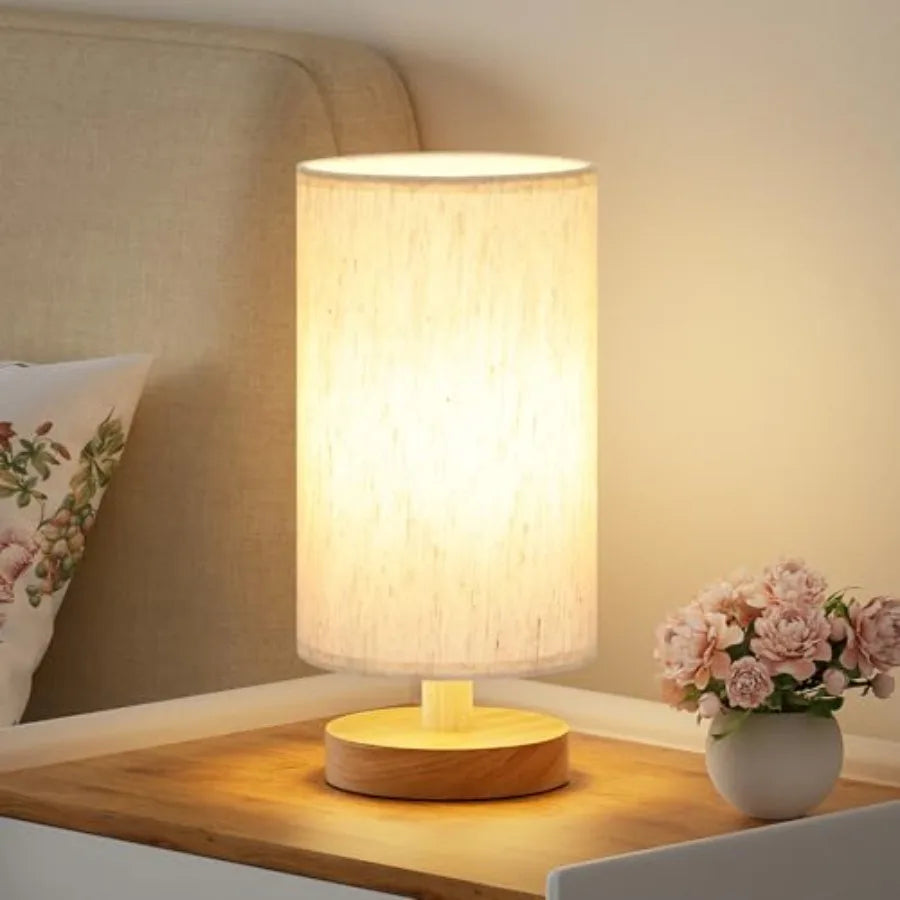 Small Bedroom Table Lamp With Inline Control 3000K LED Bulb