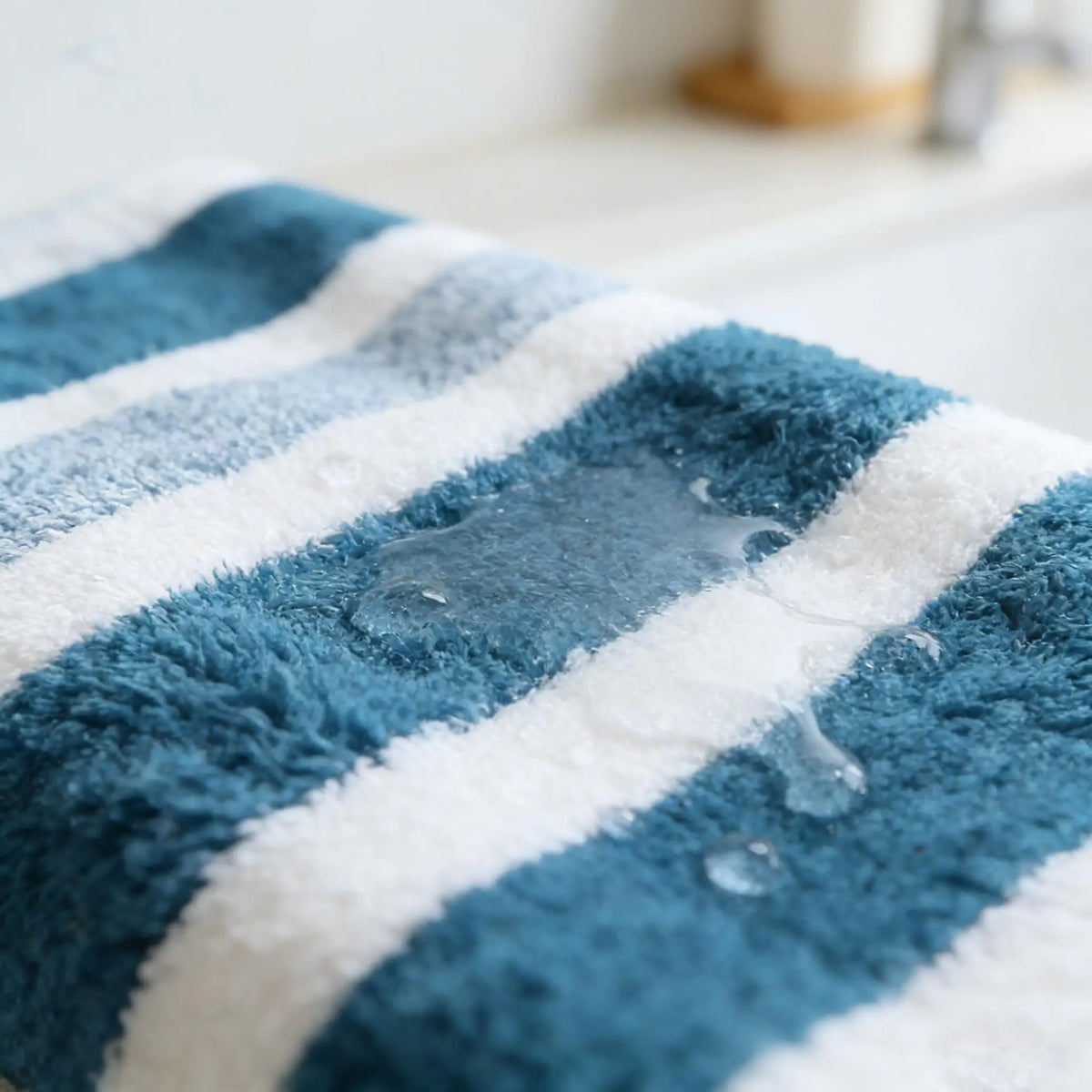 18 Piece Soft Coral Fleece Towel Set For Home Use