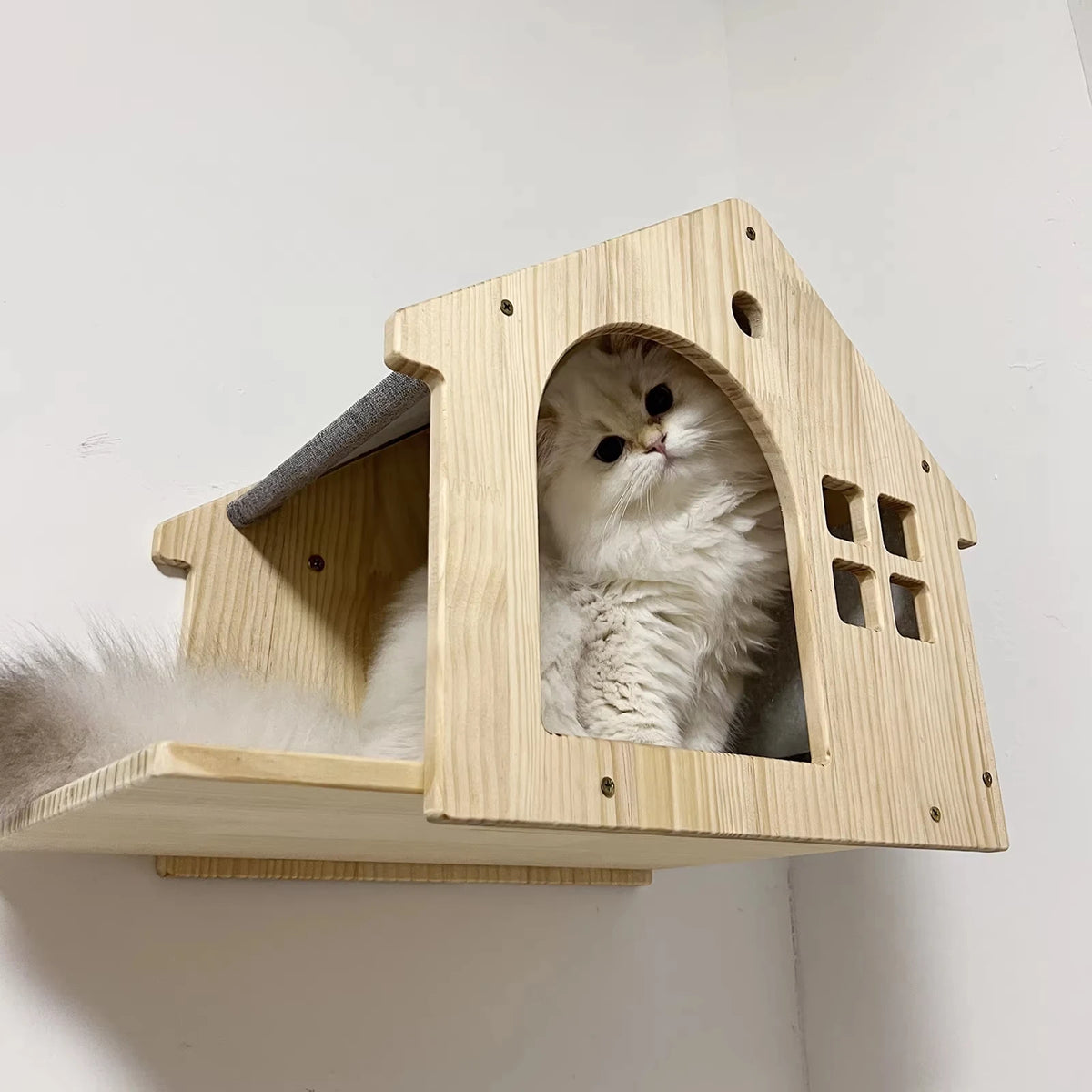 Wall Mounted Cat Condo Villa Wooden Cat Shelf For Sleeping