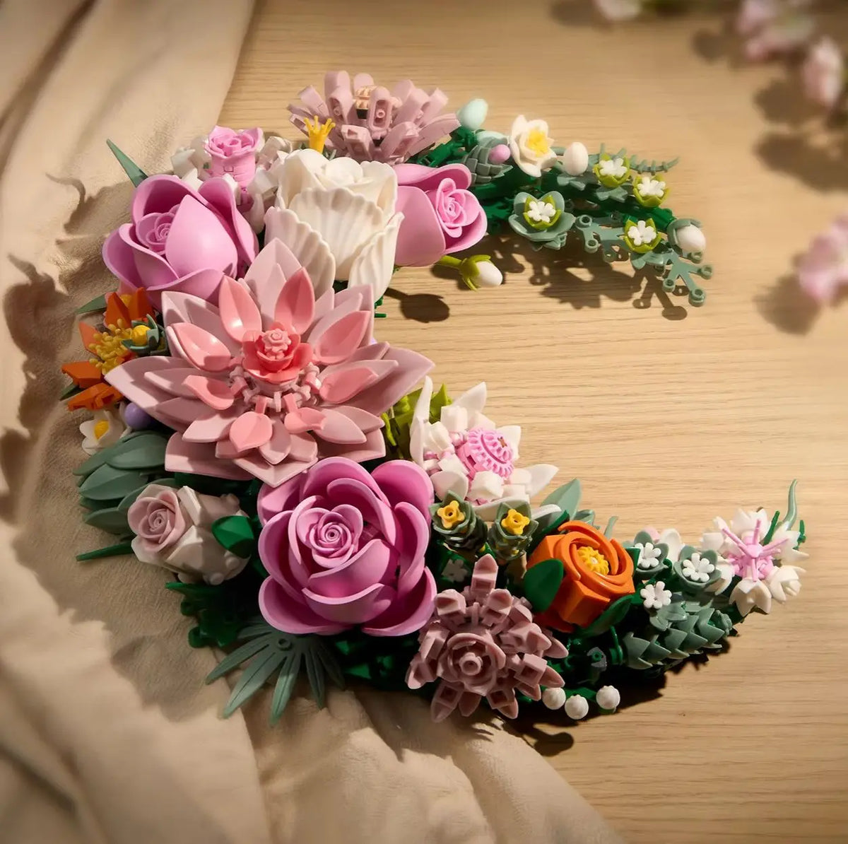 BuildMoc Floral Moon Wreath Building Blocks Home Decor Kit